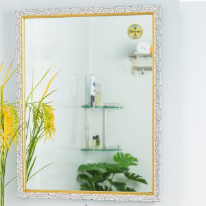 Gương Khung Gỗ Viền Vân Đá Trắng