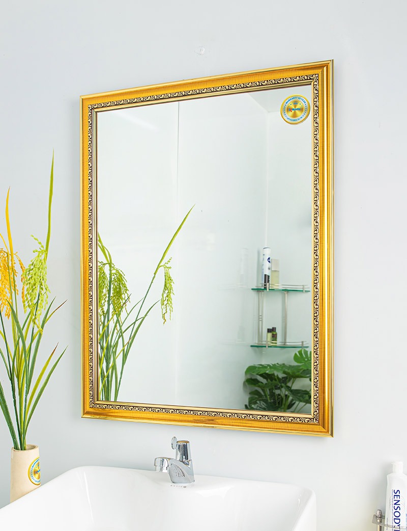 gương nhà vệ sinh mạ vàng