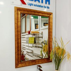 Gương Treo Tường Cổ Điển